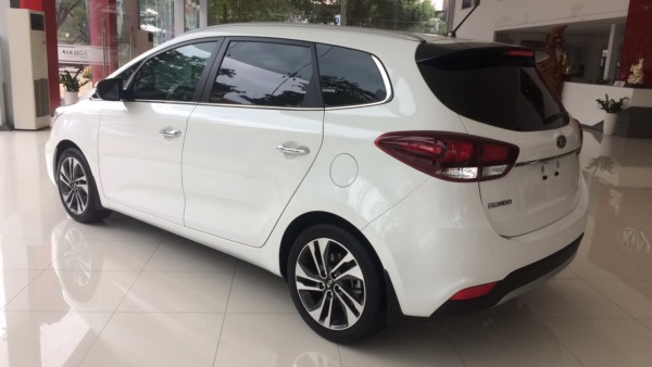 Kia Carens Chính hãng mơi 100%. KIA Đăk Lăk