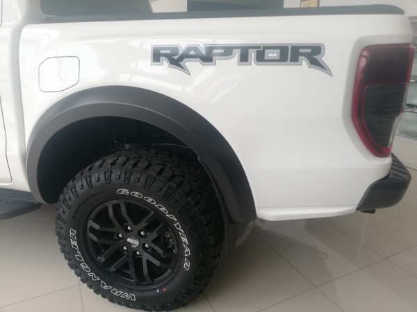 Ford Ranger Raptor ưu đãi khủng 55 triệu ...