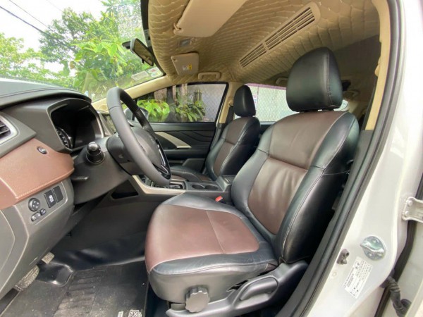 Mitsubishi CẦN BÁN CHIẾC XE XPANDER CROSS 2020