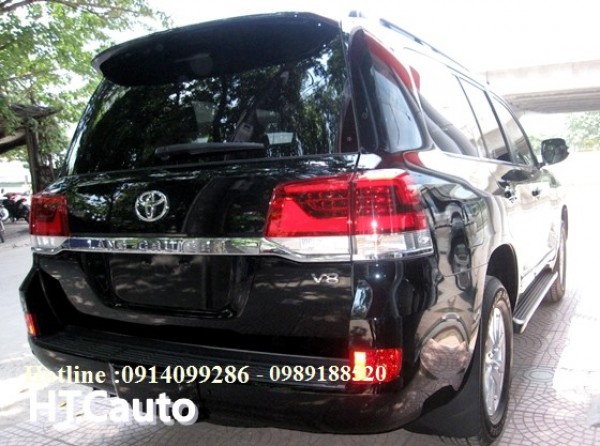 Toyota Land Cruiser v8 5.7 màu đen