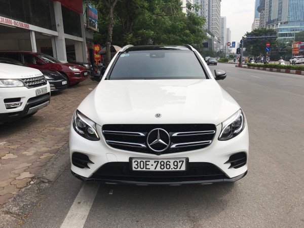 Mercedes-Benz glc300 2017 trắng