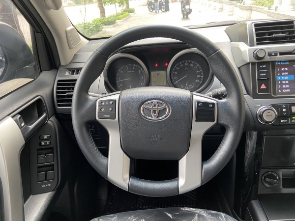 Toyota Prado Bán LandCruiser Prado TXL 2016 Mới Nhất