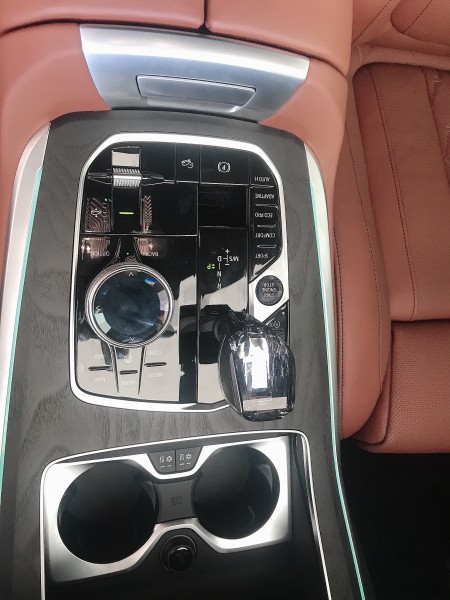 BMW Bán BMW X7 xDrive40i 3.0 màu đen 2020
