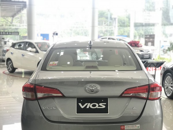 Toyota Vios 1.5E (CVT) Giá Tốt, Đủ Màu, Giao Ngay