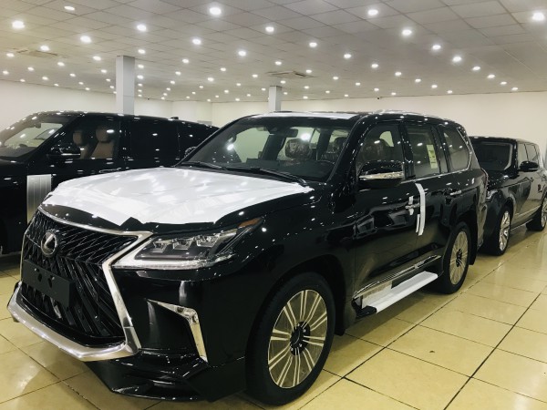 Lexus LX 570 Bán lexus Lx570 super Sport 2019,màu đen