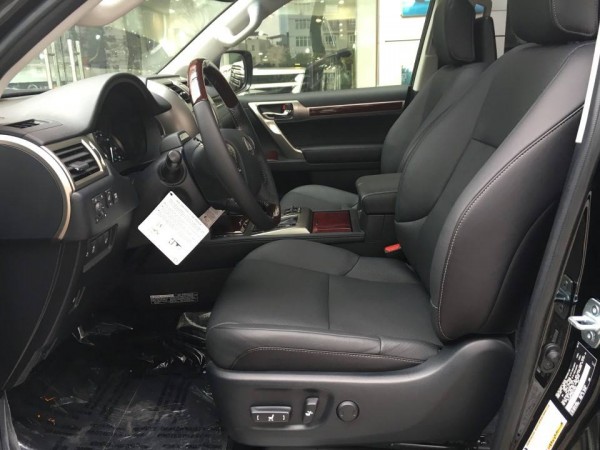 Lexus GX 460 nhập Mỹ sản xuất 2016 Luxury