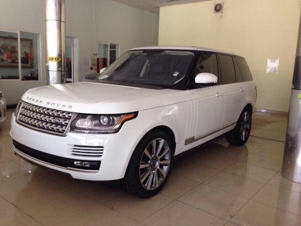 Land Rover Range Rover hse 2016 màu trắng tại hà nội