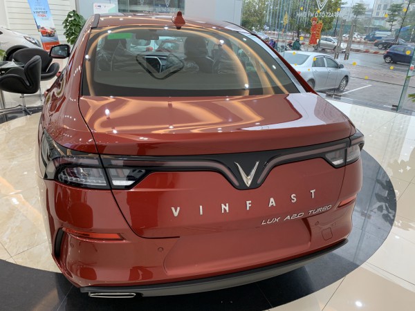 Vinfast Lux A2.0 bán xe vinfast lux a2.0