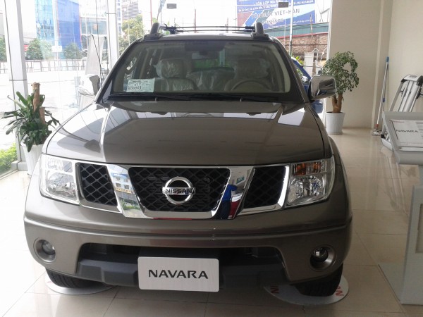 Nissan Navara Nissan Navara KM hấp dẫn cuối năm