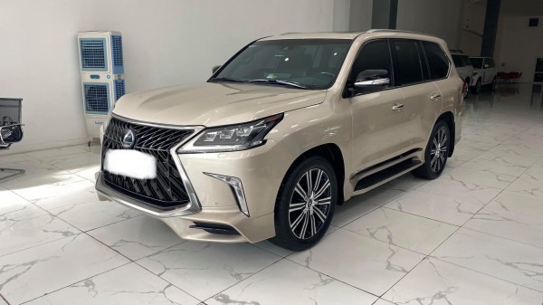 Lexus LX 570 Bán Lexus LX570 Super Sport màu vàng cát