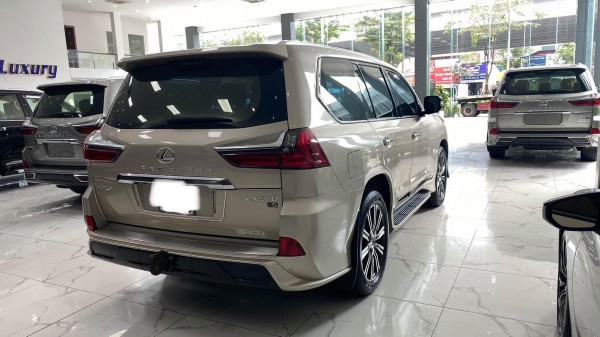 Lexus LX 570 Bán Lexus LX570 Super Sport màu vàng cát