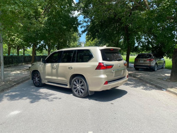 Lexus LX 570 Bán Lexus LX570 nhập Mỹ, màu vàng 2019