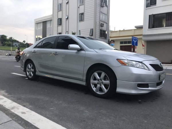 Toyota Camry SE 2008 nhập Mỹ đẹp xuất sắc