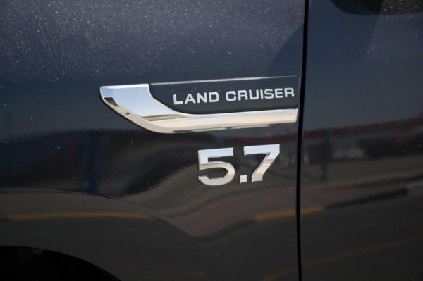 Toyota Land Cruiser Bán Toyota Land Cruise VXS 5.7, 2020