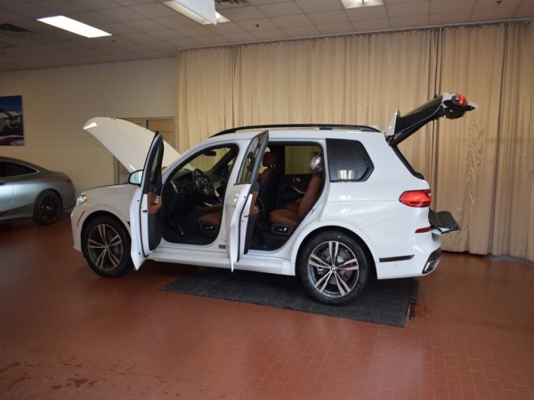 BMW Bán BMW X7 xDrive40i sản xuất năm 2019,