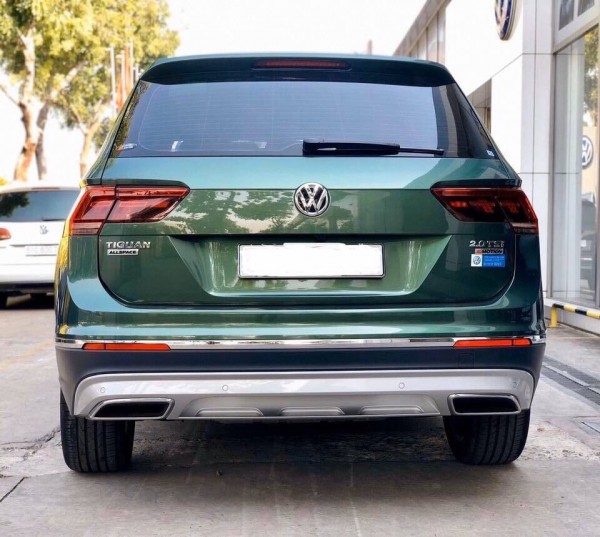 Volkswagen Tiguan Volkswagen Tiguan AllSpace màu cực độc