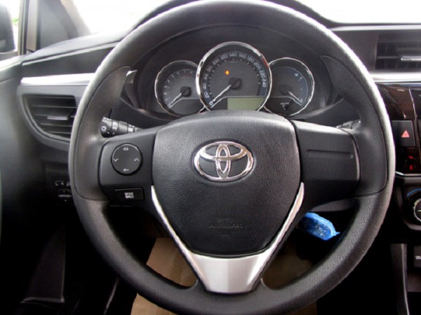 Toyota Corolla Altis 1.8G AT 2016