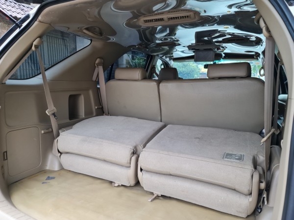 Toyota Fortuner Sportivo sản xuất 2012