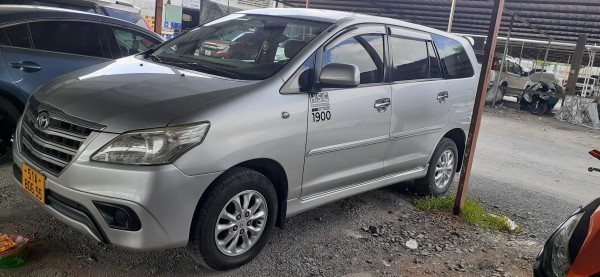 Toyota Innova CHÍNH CHỦ CẦN BÁN XE INOVA sx NĂM 2014
