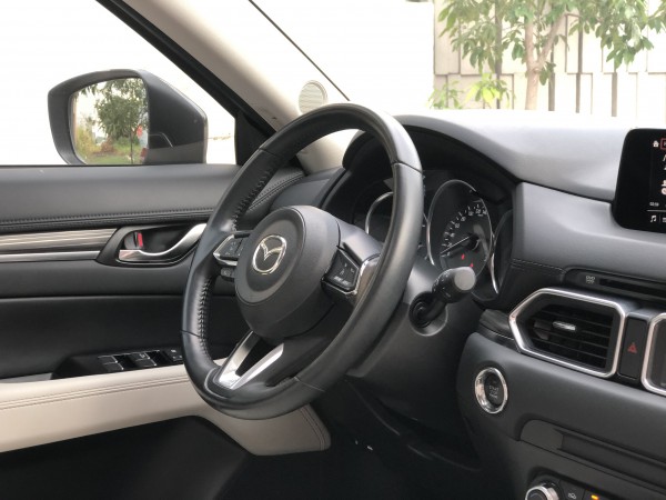 Mazda CX-5 bản 2.0 gia đình sử dụng