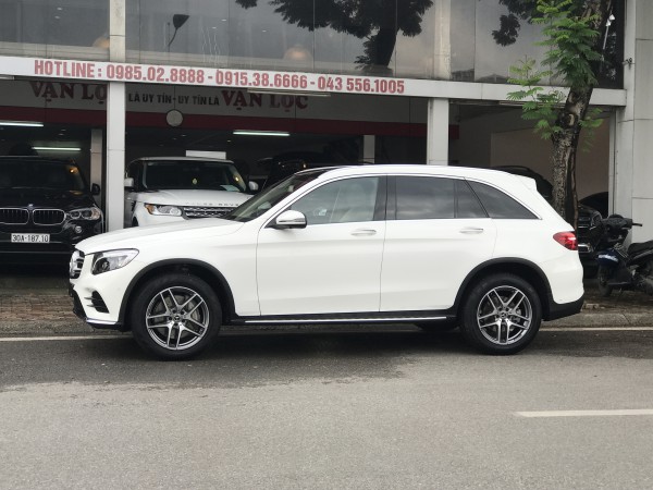 Mercedes-Benz glc300 2019 trắng