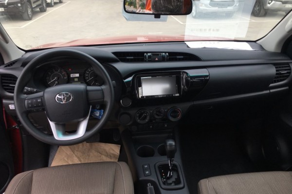 Toyota Hilux BÁN HILUX 2.4 AT 622 TR