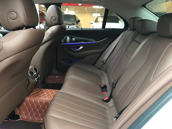 Mercedes-Benz E 250 2017 trắng