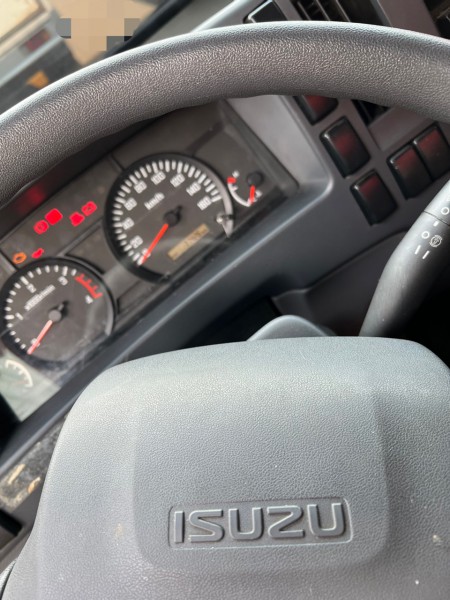 Isuzu NQR Cty cần bán nhanh : ISUZU 5Tấn sx 2021
