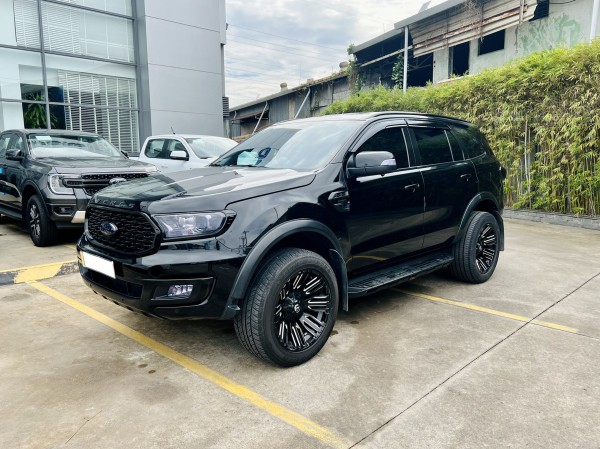 Ford Everest Titanium 4x2 2020