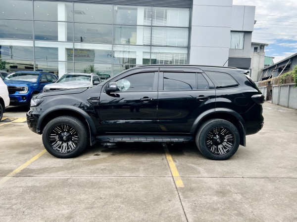 Ford Everest Titanium 4x2 2020