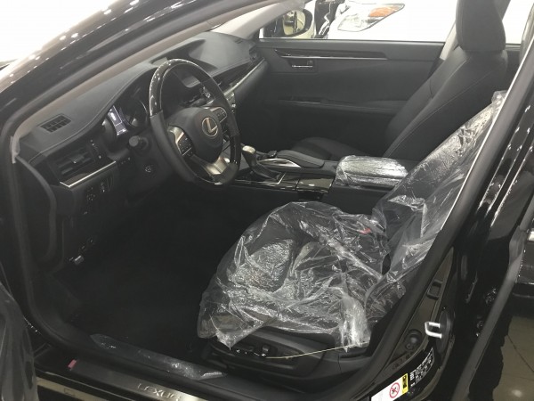 Lexus Bán Lexus ES250 nhập khẩu 2018,