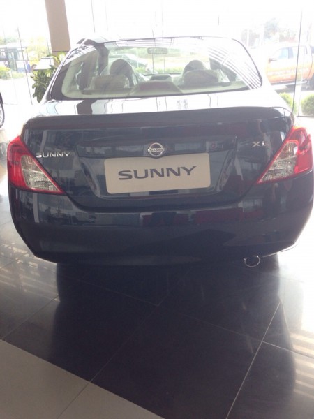 Nissan Sunny Xe Nissan sunny XL - Màu đen