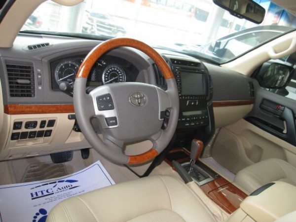 Toyota Land Cruiser 4.5 VX V8 Limited 2015