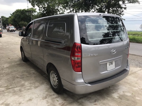 Hyundai Grand Starex Bán xe starex 3 chỗ,đời 2010,số tự động