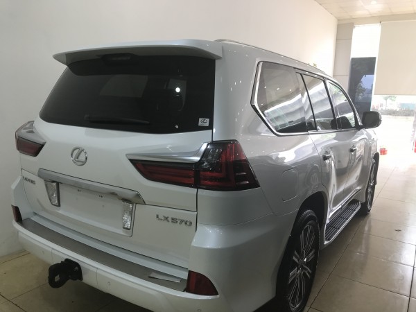 Lexus LX 570 Bán Lexus LX570 sản xuất và đăng ký 2016