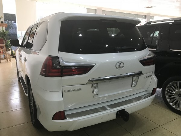 Lexus LX 570 Bán Lexus LX570 sản xuất và đăng ký 2016