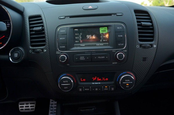 Kia Cerato Hatchback 1.6 AT