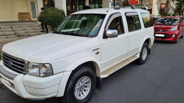 Ford Everest Xe Ford Everest 2.6L 4x2 MT 2006
