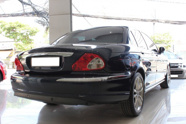 Jaguar X-Type nhập Anh 2009 2.1 AT xe cực sang trọng.
