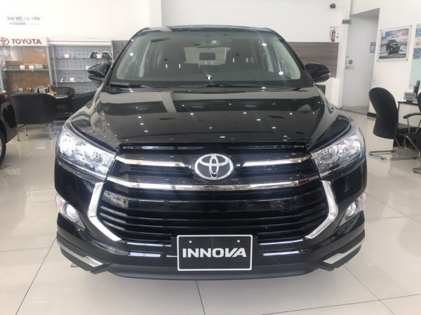 Toyota Innova 2.0G Venturer-Khuyến Mãi Lớn-Giao Ngay