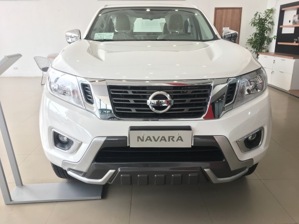 Nissan Navara Nissan navara 2018 chỉ từ 615 triệu