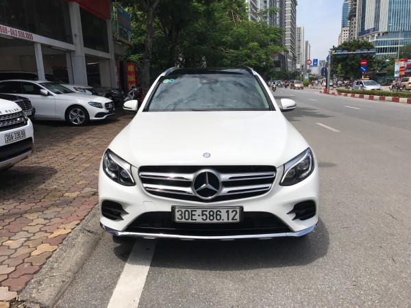 Mercedes-Benz glc300 2017 trắng