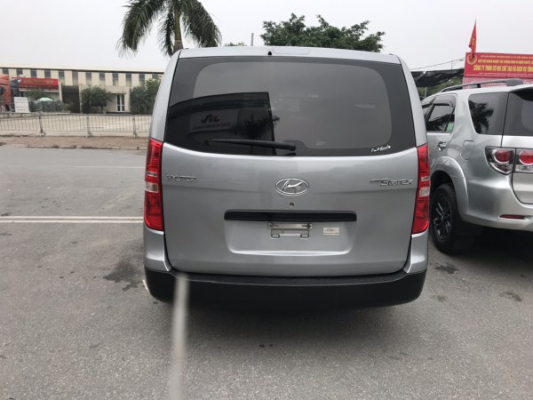 Hyundai Starex Bán xe starex 3 chỗ,900kg,máy dầu,2016