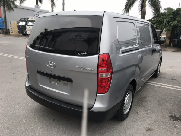 Hyundai Starex Bán xe starex 3 chỗ,900kg,máy dầu,2016