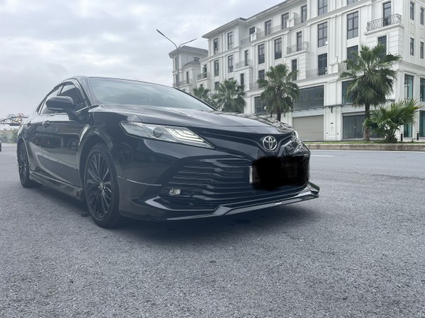 Toyota Camry Cần bán Camry 2.5 Q 2019 nhập thái.