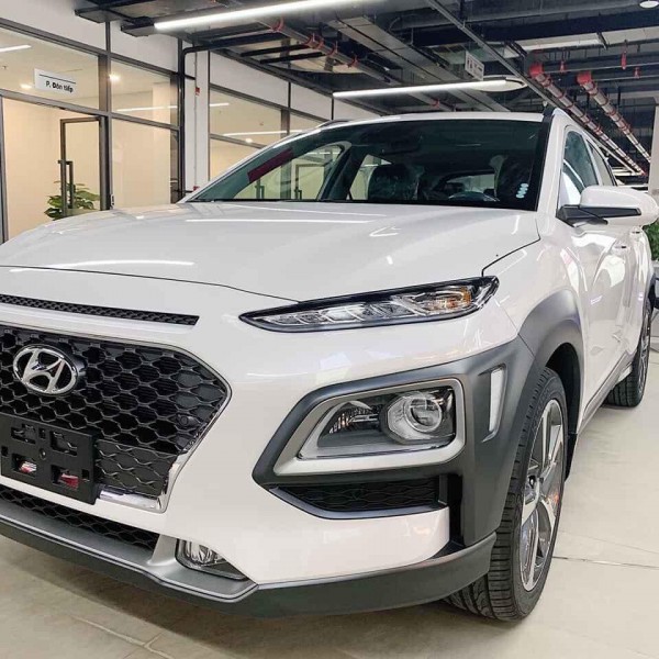 Hyundai Hyundai kona đặc biệt trắng có sẵn