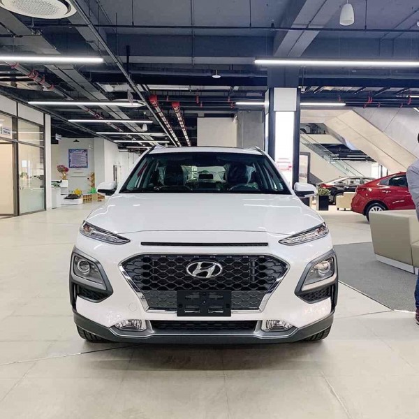 Hyundai Hyundai kona đặc biệt trắng có sẵn