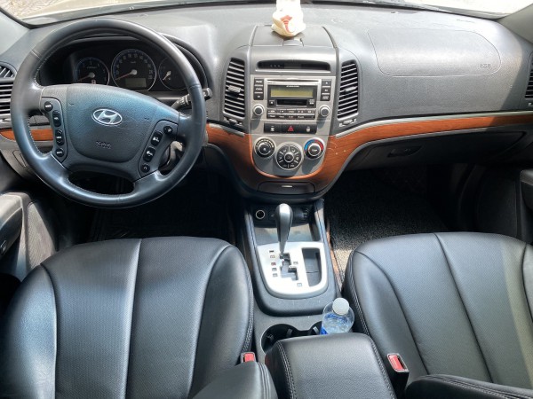 Hyundai Santa Fe Gia đình cần bán xe Huyndai Santafe 2010