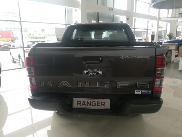 Ford Ranger Wildtrak 4x4 2019 giá ưu đãi 820 triệu