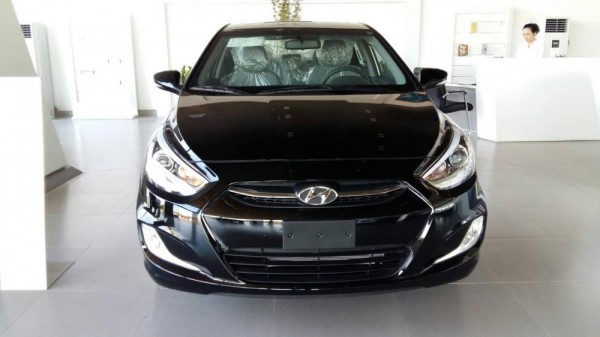 Hyundai Accent số tự động, xe có sẵn đủ màu, giá ưu đãi